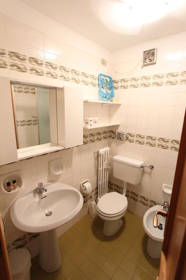 Hostdomus - Panoramic Residence Sestriere Luaran gambar