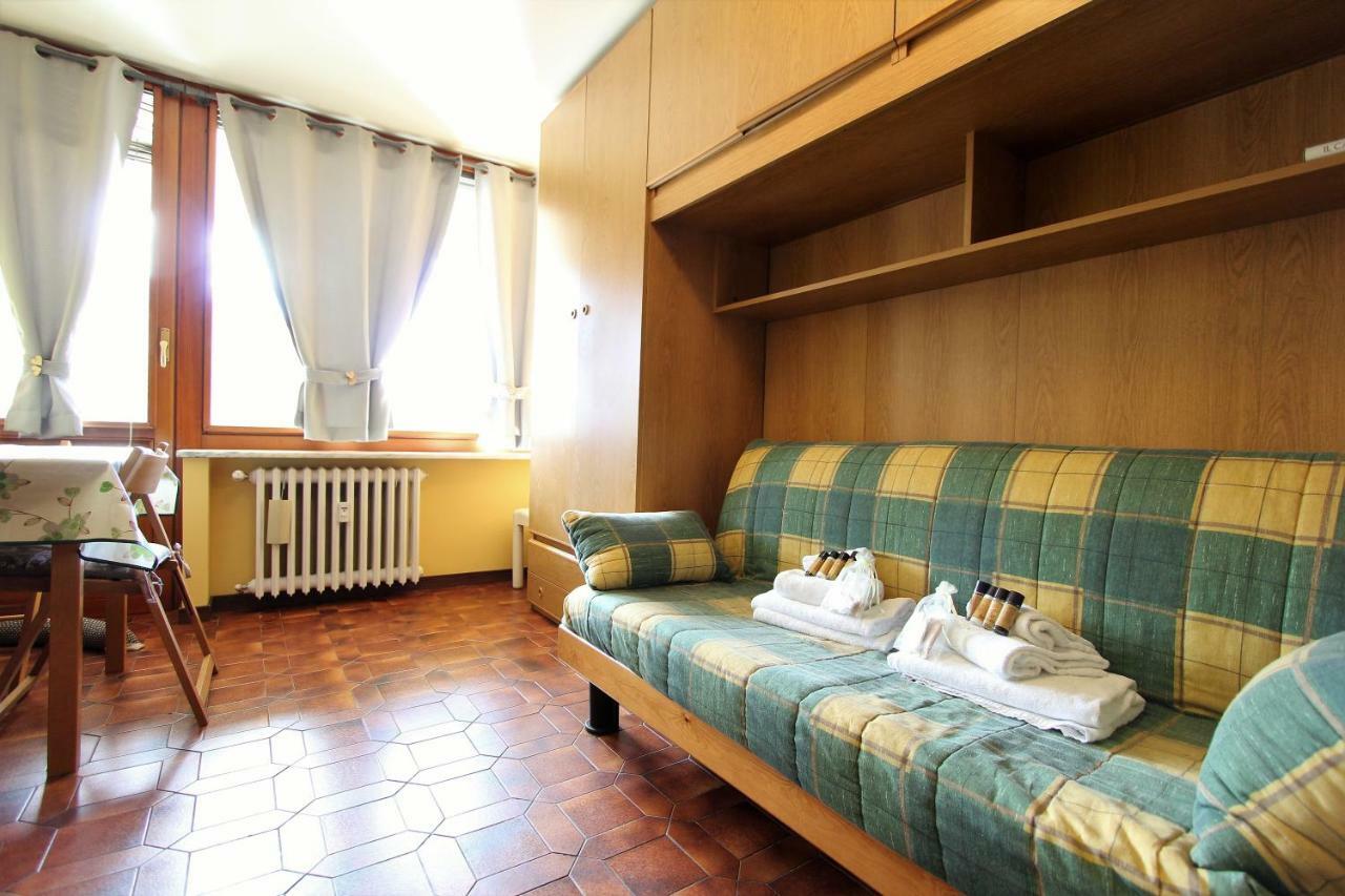 Hostdomus - Panoramic Residence Sestriere Luaran gambar